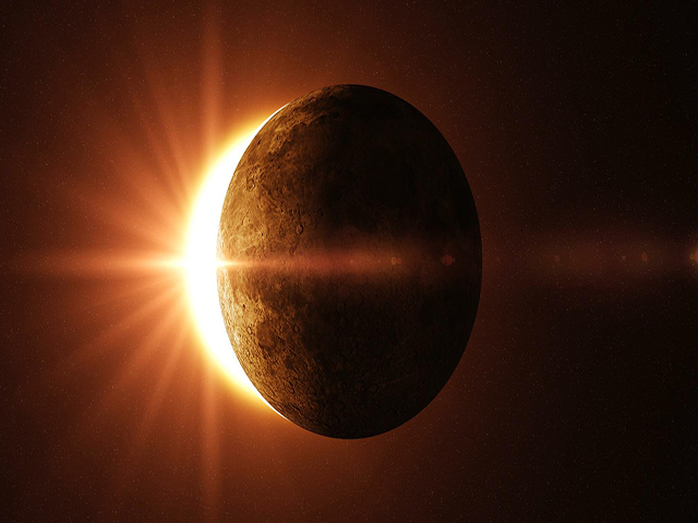 सूर्य ग्रहण 2018: जानें कैसे लगता है सूरज पर ग्रहण, क्या है आंशिक ग्रहण