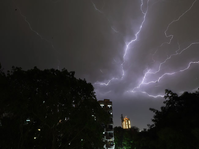 thunderstorm-alert-delhi