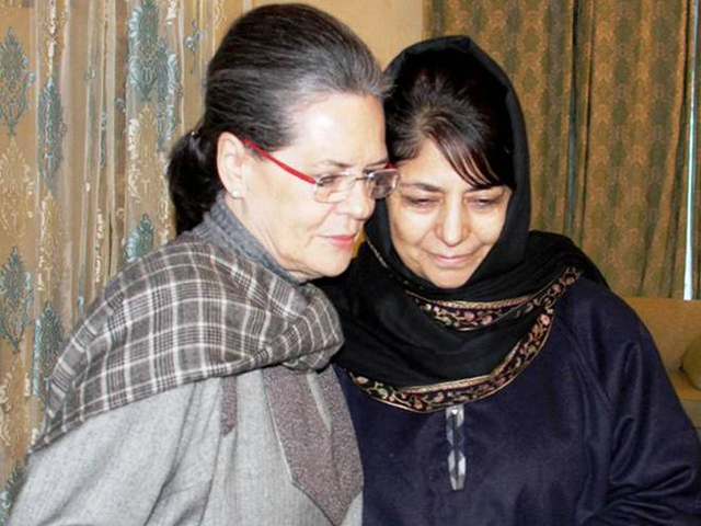 SONIA-GANDHI- mahbuba