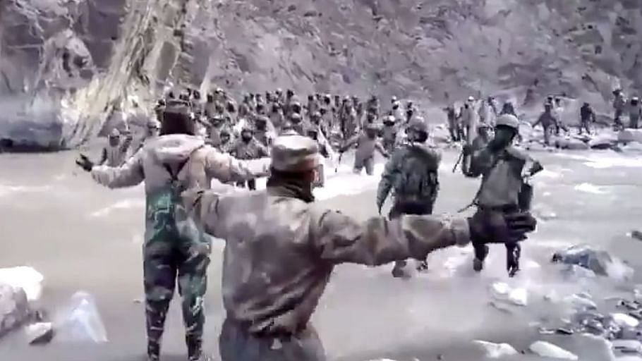 CHINA AND INDIA ARMY