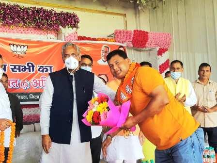 241695318_1921149684711029_8223865107243245210_n