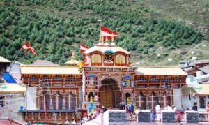 Badrinath_Temple,_Uttarakhand_(Photo-_Vishwanath_Negi)