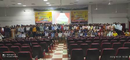 edfac840-eeba-4317-87a4-95016155438e