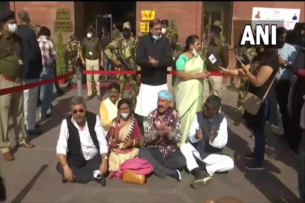 b29d5878-e38d-4fa0-9247-4533bc270f4a