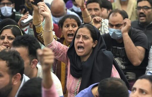 CAA को लेकर असम में आज बंद, दिल्ली, UP समेत कई राज्यों में अलर्ट; चप्पे-चप्पे पर पुलिस का पहरा