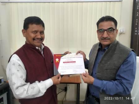 6efa6cee-46e7-482a-86eb-e370bc36e0e5