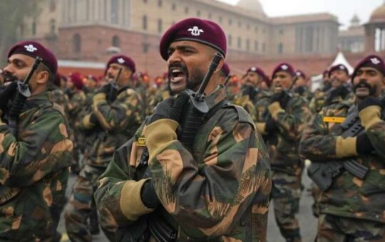 भारतीय सेना के आला अफसरों का बदला यूनिफॉर्म, जानें किस रैंक के आफिसर्स की कैसी होगी वर्दी