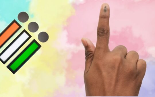 विपक्ष को घेरने में जुटा रहा चुनाव आयोग, मतदाता लापता
