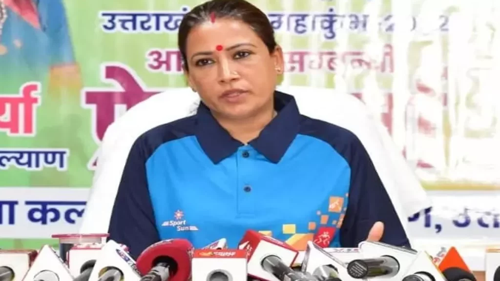 23_09_2022-rekha-arya_23091940