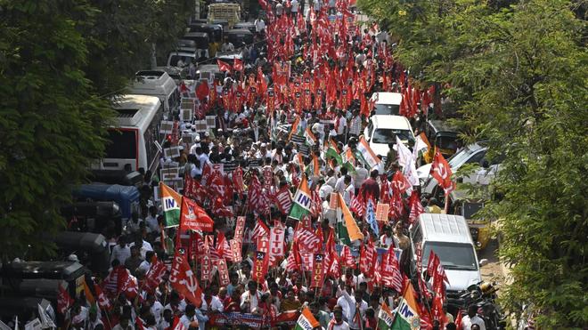 c2a040c1-8a50-4394-8ae5-594a854716b5